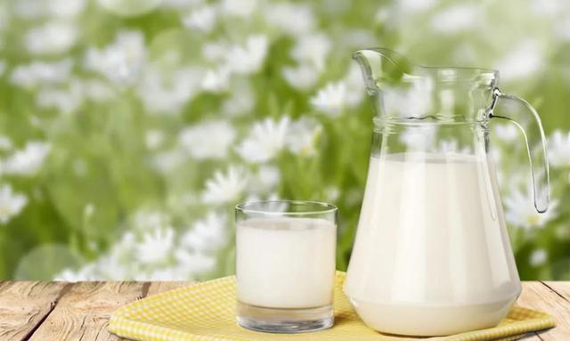 空腹為什么不能喝牛奶？